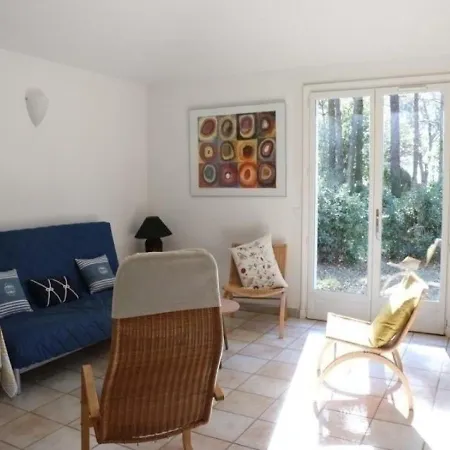 House Dans Un Ecrin De Verdure Tres Belle 4 Chambres Feriehus *