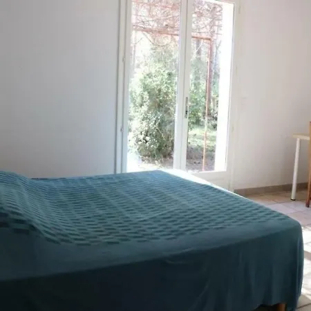 House Dans Un Ecrin De Verdure Tres Belle 4 Chambres Feriehus *