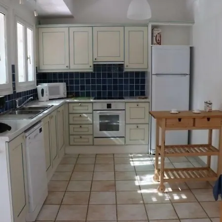 House Dans Un Ecrin De Verdure Tres Belle 4 Chambres Feriehus Cavalaire-sur-Mer